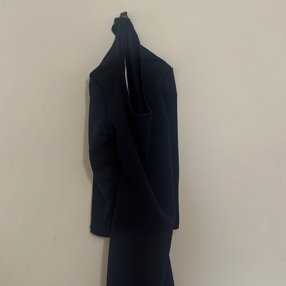 Nazy dress with cut in the back